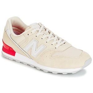 Women New Balance sneakers
